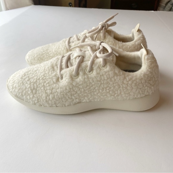 Allbirds Women's Cream Wool Runners Fluff - Natural White Size 8 with box - Picture 5 of 11